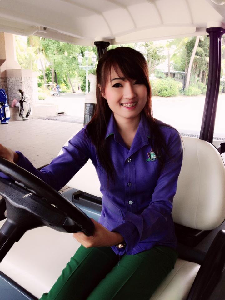 折角のタイゴルフ コンパニオンつけて のんびり楽しめます タイ バンコク格安ゴルフツアー 旅ランドのゴルフ場ブログ